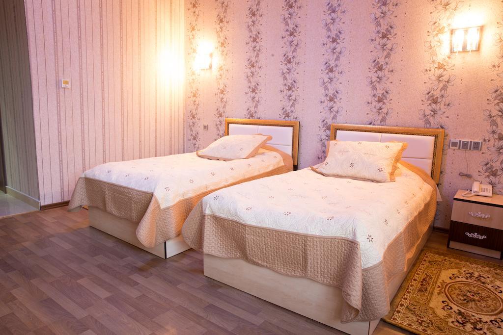 Cinema Boutique Hotel Gjandža Exteriér fotografie