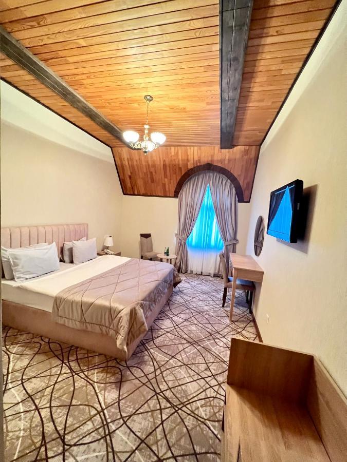 Cinema Boutique Hotel Gjandža Exteriér fotografie