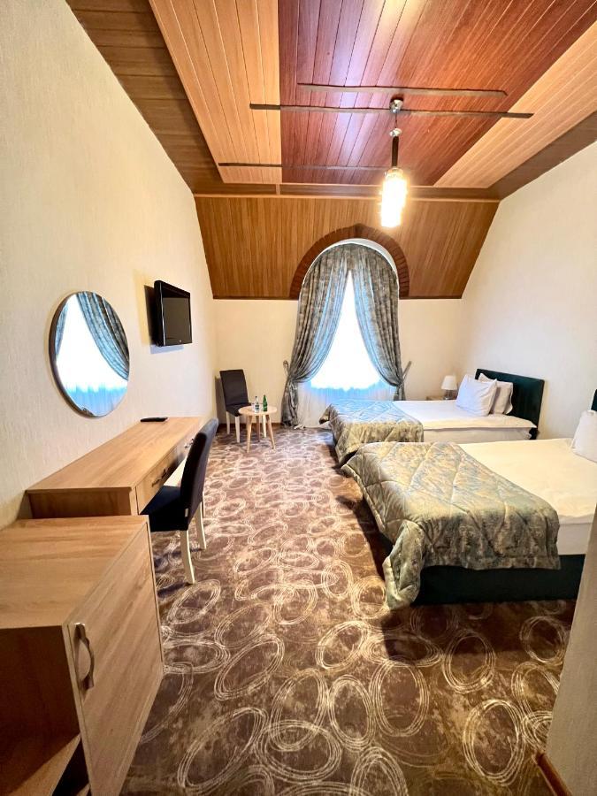 Cinema Boutique Hotel Gjandža Exteriér fotografie
