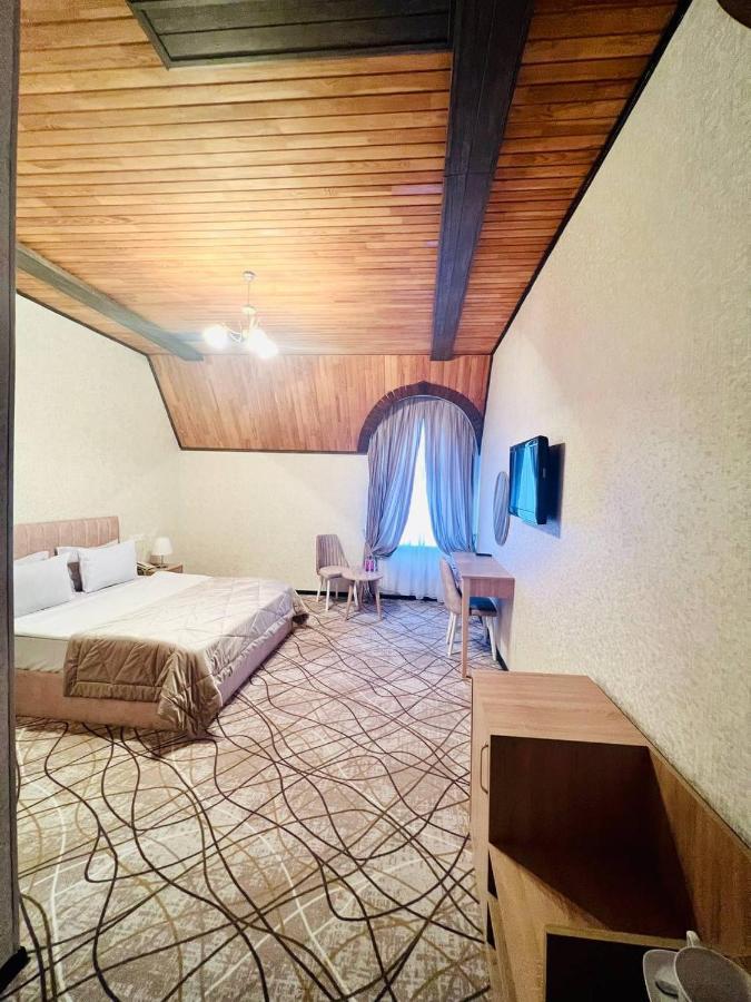 Cinema Boutique Hotel Gjandža Exteriér fotografie