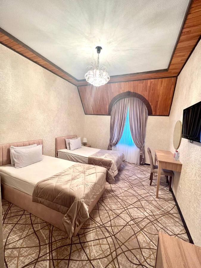 Cinema Boutique Hotel Gjandža Exteriér fotografie