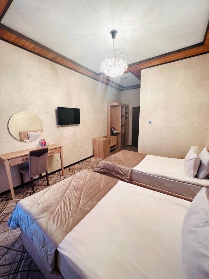 Cinema Boutique Hotel Gjandža Exteriér fotografie
