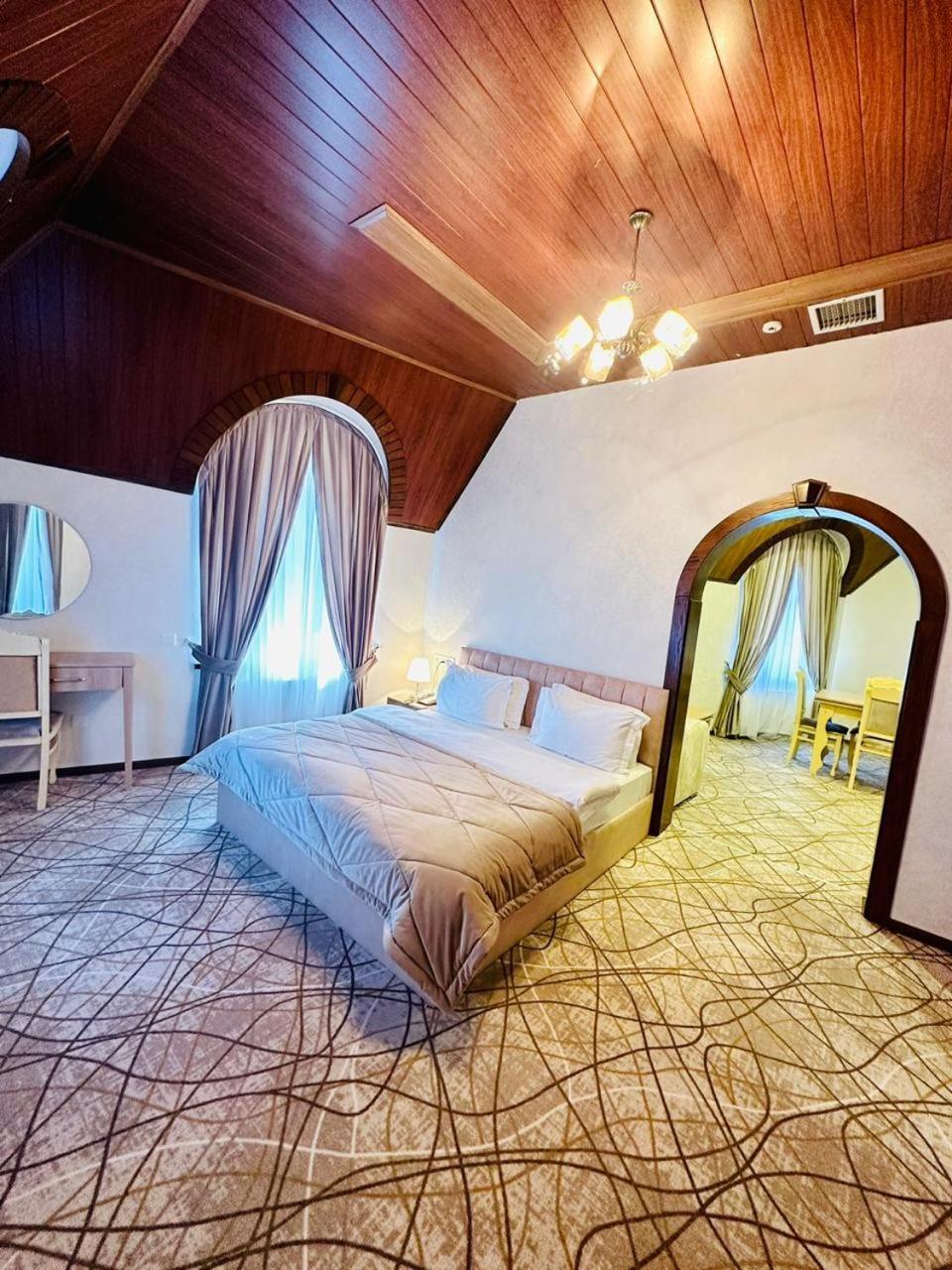 Cinema Boutique Hotel Gjandža Exteriér fotografie